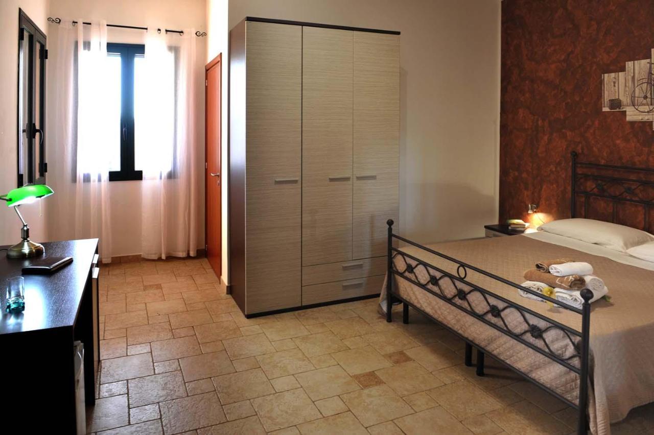 Agriturismo Caranna Torre Lapillo Eksteriør billede